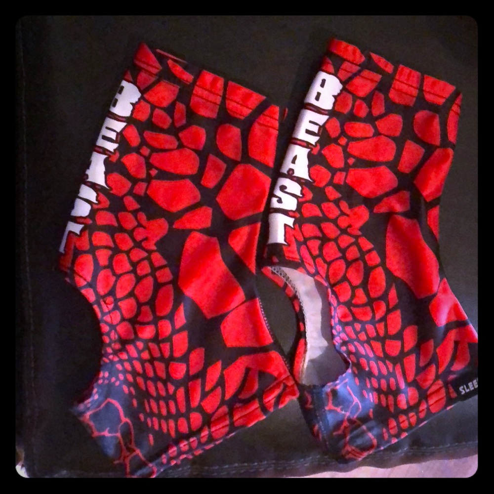 Beast Cleat Covers - nwot